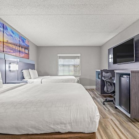 Clarion Pointe Tampa-Brandon Near Fairgrounds And Casino Hotel Mango Eksteriør billede