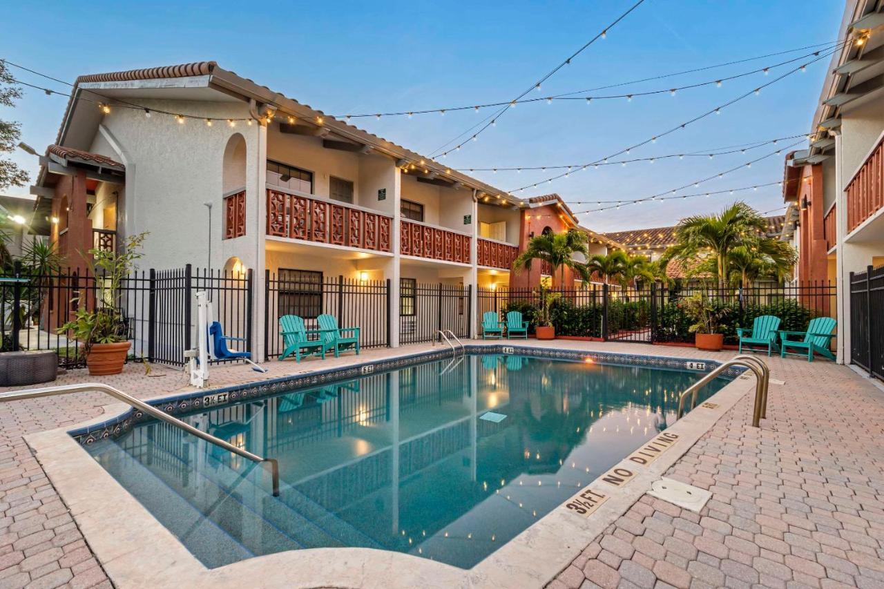 Clarion Pointe Tampa-Brandon Near Fairgrounds And Casino Hotel Mango Eksteriør billede
