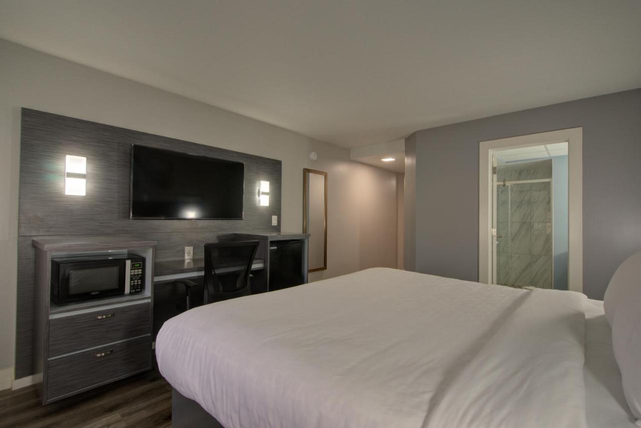 Clarion Pointe Tampa-Brandon Near Fairgrounds And Casino Hotel Mango Eksteriør billede