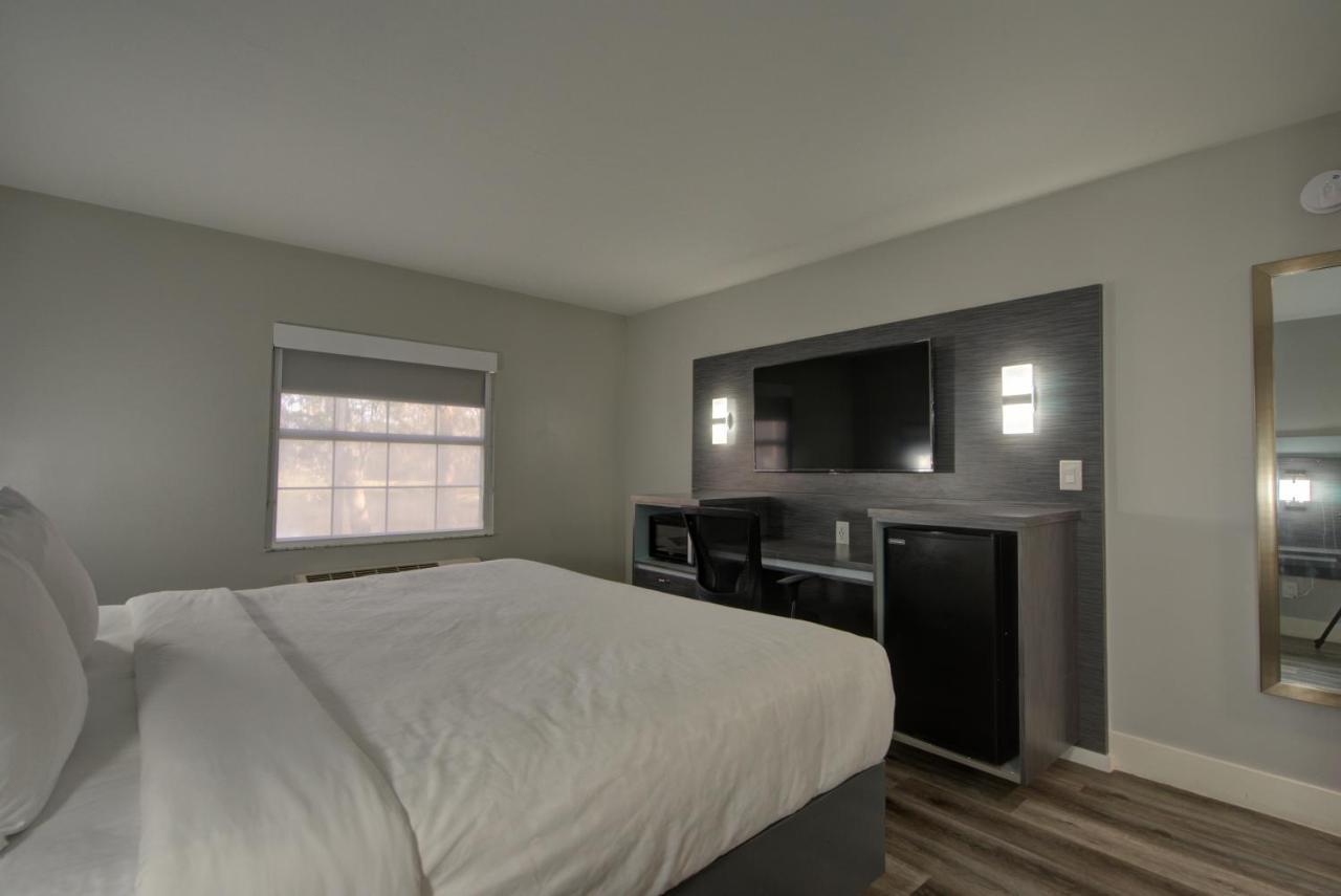 Clarion Pointe Tampa-Brandon Near Fairgrounds And Casino Hotel Mango Eksteriør billede